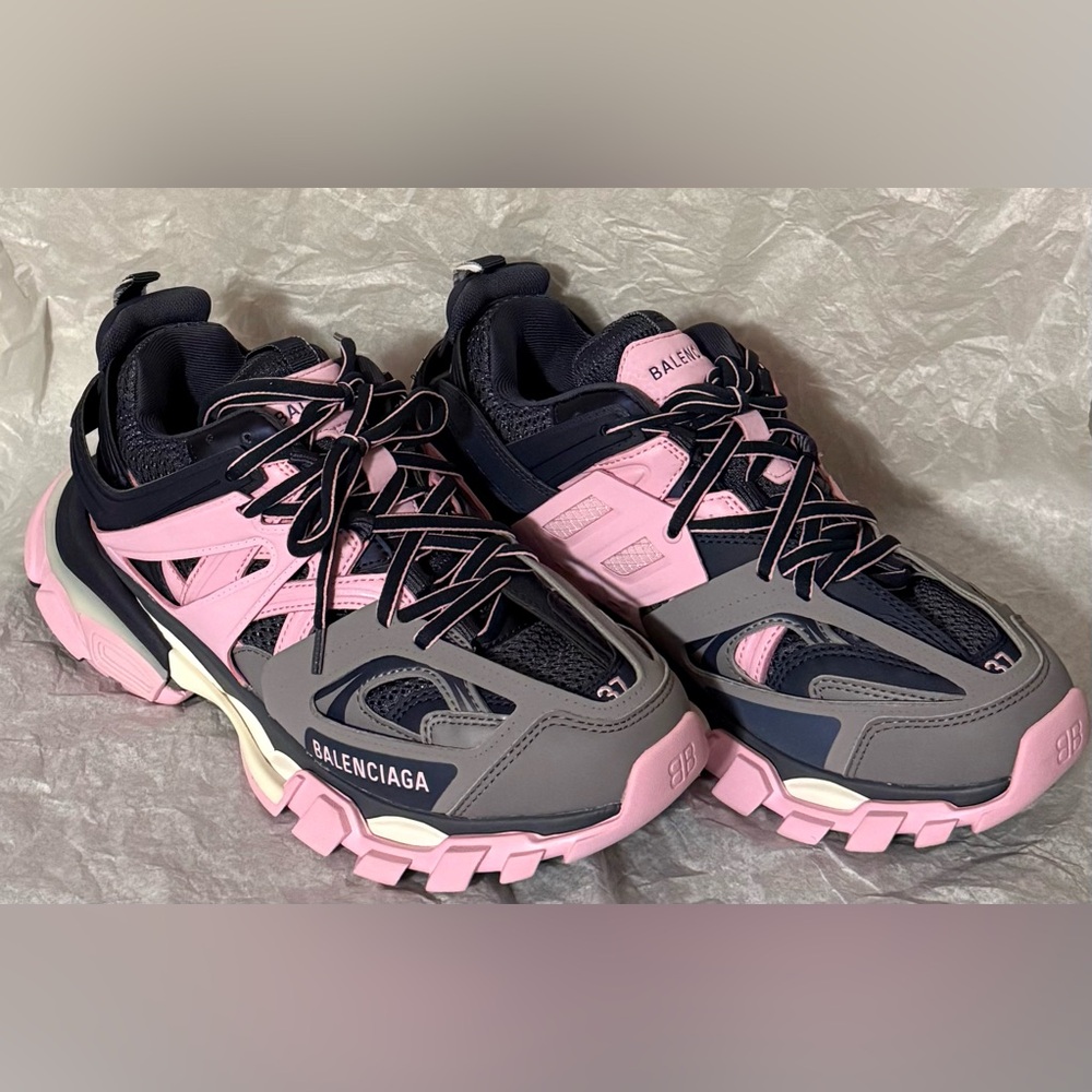 Balenciaga Track Sneakers - Picture 5 of 7